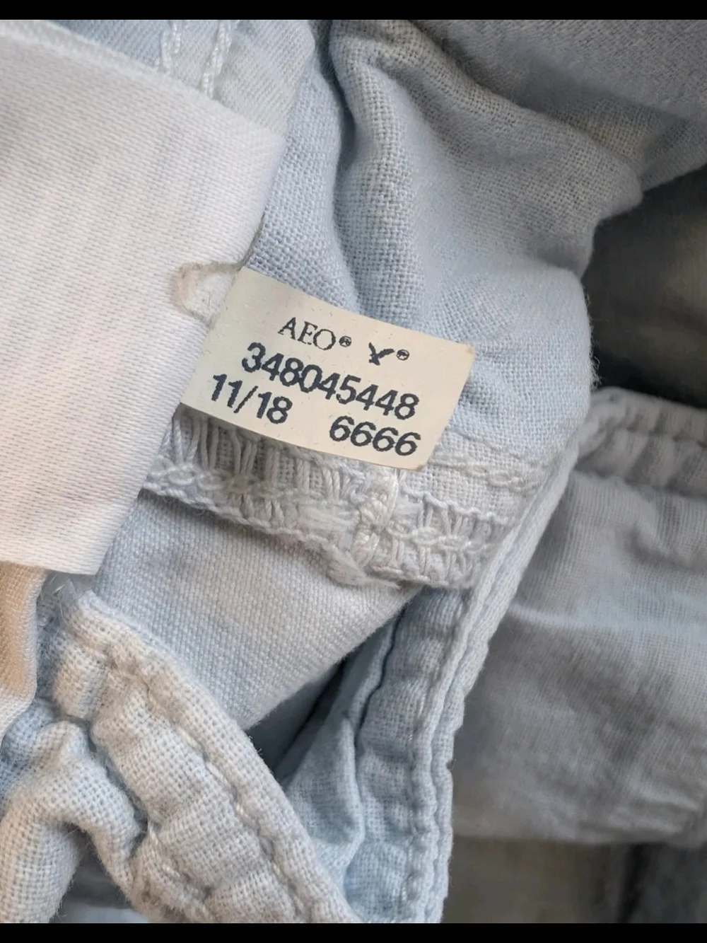 American Eagle Shorts Mens Size 32 Pale Blue Chino Casual Summer Cotton Used